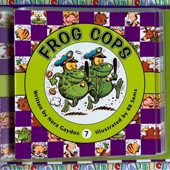 Animal Antics 10 Phonics Books Set. Level 1, Short-Vowel Sounds. - Picture 10 of 16